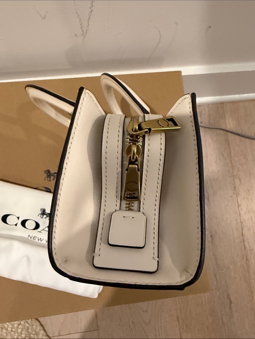 Coach Rogue 26 in Chalk | New Without Tags - Picture 6 of 10